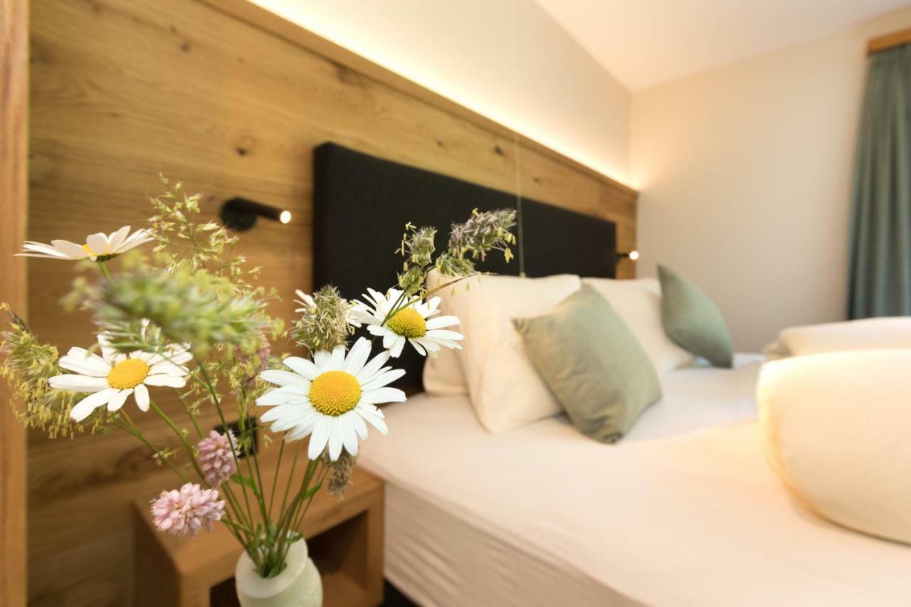 Boutique-Hotel Vincenz Breíl エクステリア 写真